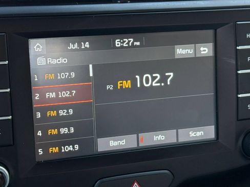 Used 2020 Kia Soul LX FWD image 38