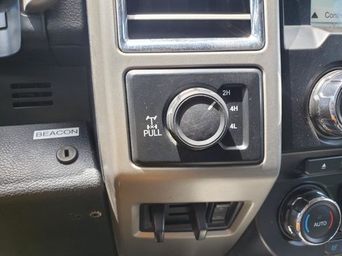 Used 2017 Ford F350 Lariat w/ Chrome Package AWD/4WD image 6