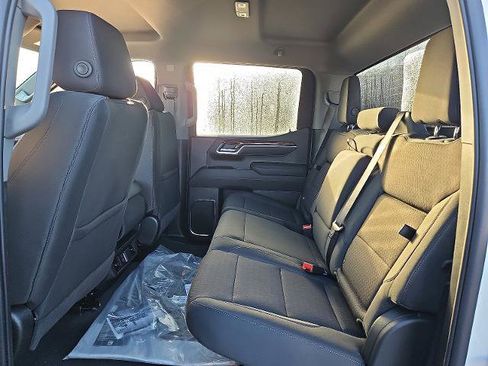 New 2026 GMC Sierra 1500 Elevation image 8