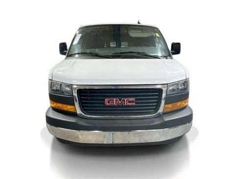 Used 2024 GMC Savana 2500 w/ Driver Convenience Package RWD image 3
