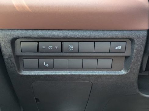 New 2026 Mitsubishi Outlander SEL FWD image 27