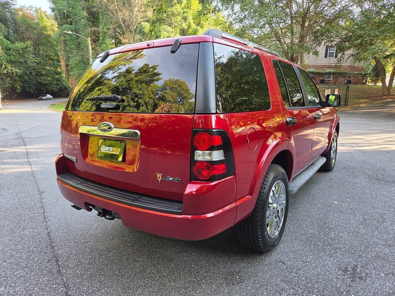 Used 2010 Ford Explorer Limited AWD/4WD image 5