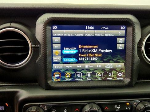 Used 2020 Jeep Gladiator Overland w/ Uconnect 4C Nav & Sound Group AWD/4WD image 19