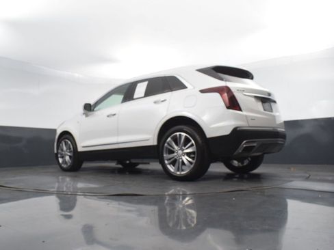 Certified 2024 Cadillac XT5 Premium Luxury w/ LPO, Floor Liner Package image 48