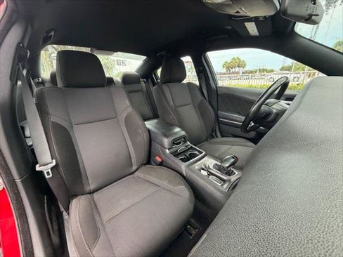 Used 2021 Dodge Charger SXT RWD image 13