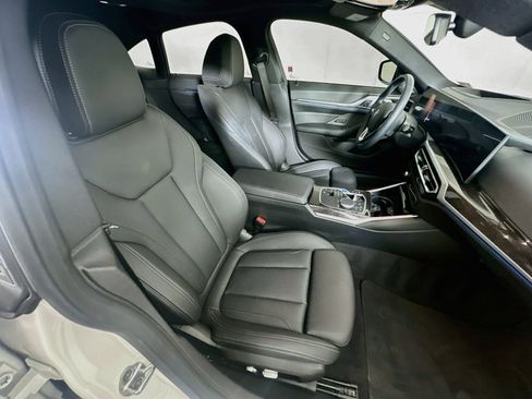 Used 2023 BMW i4 eDrive35 RWD image 33
