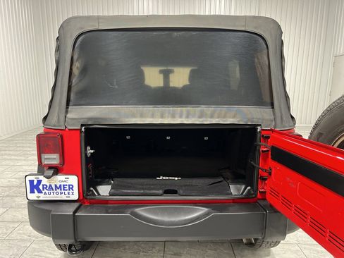 Used 2015 Jeep Wrangler Unlimited Sport w/ Quick Order Package 24S image 18