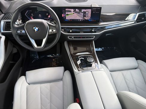 Used 2024 BMW X5 sDrive40i w/ Premium Package RWD image 16