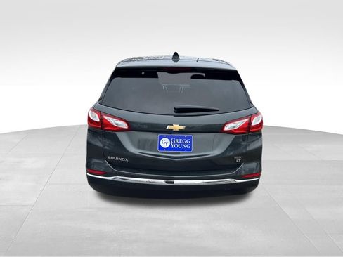 Used 2019 Chevrolet Equinox LT w/ Driver Convenience Package image 5
