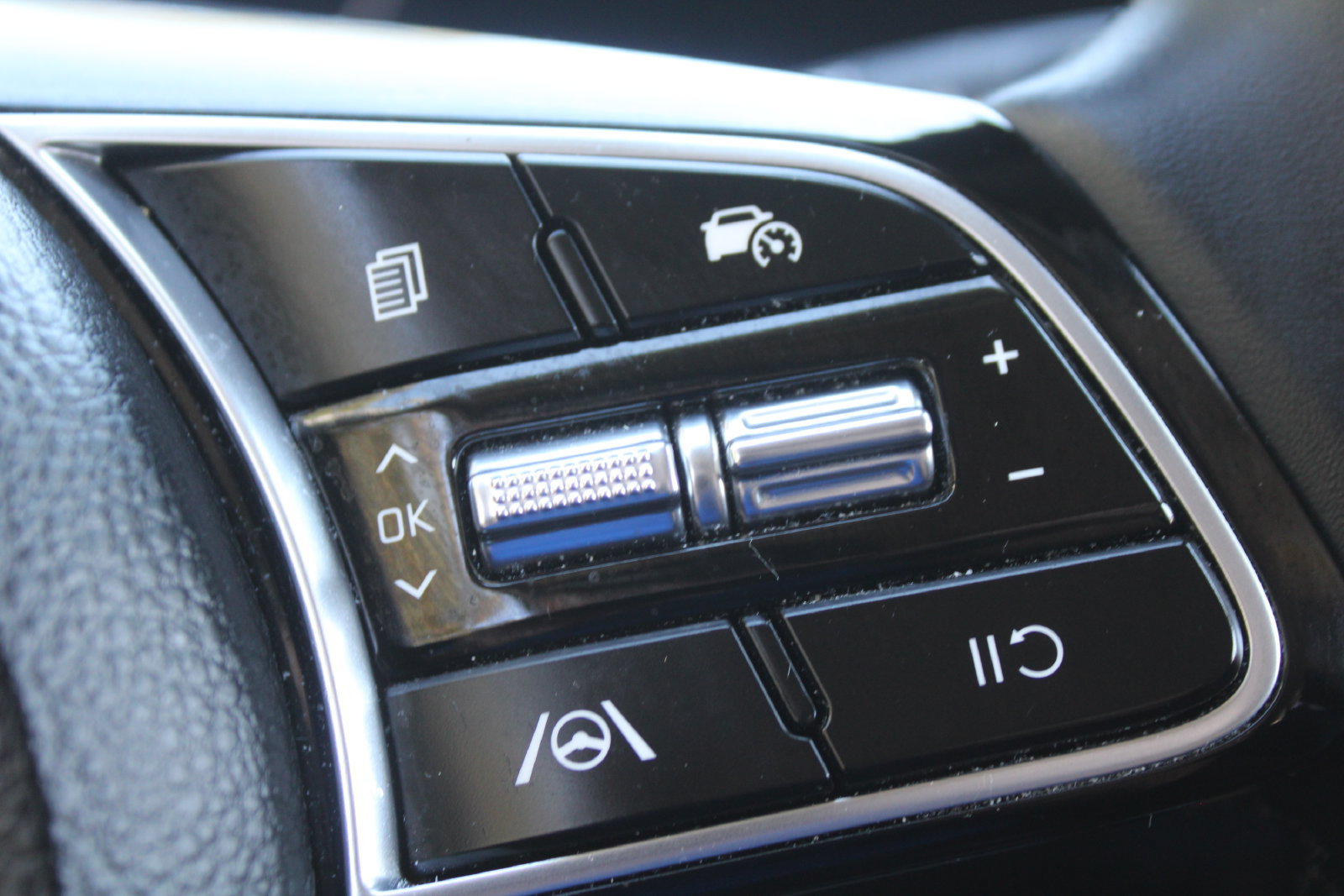 Certified 2024 Kia Seltos S AWD/4WD image 28