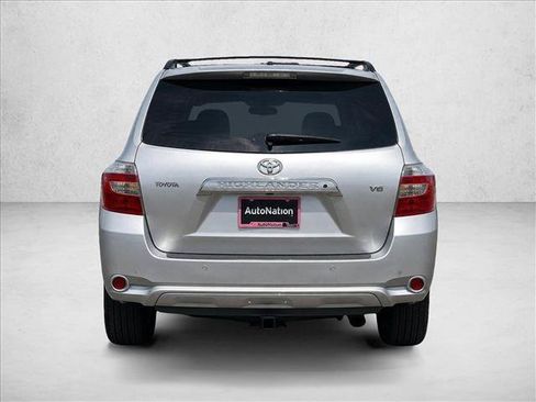 Used 2008 Toyota Highlander 4WD w/ Cold Weather Pkg image 8