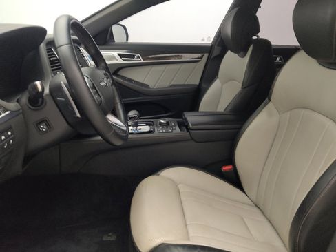 Used 2019 Genesis G80 3.3T Sport RWD image 17
