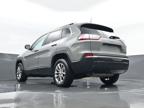 Used 2021 Jeep Cherokee Latitude Plus image 24