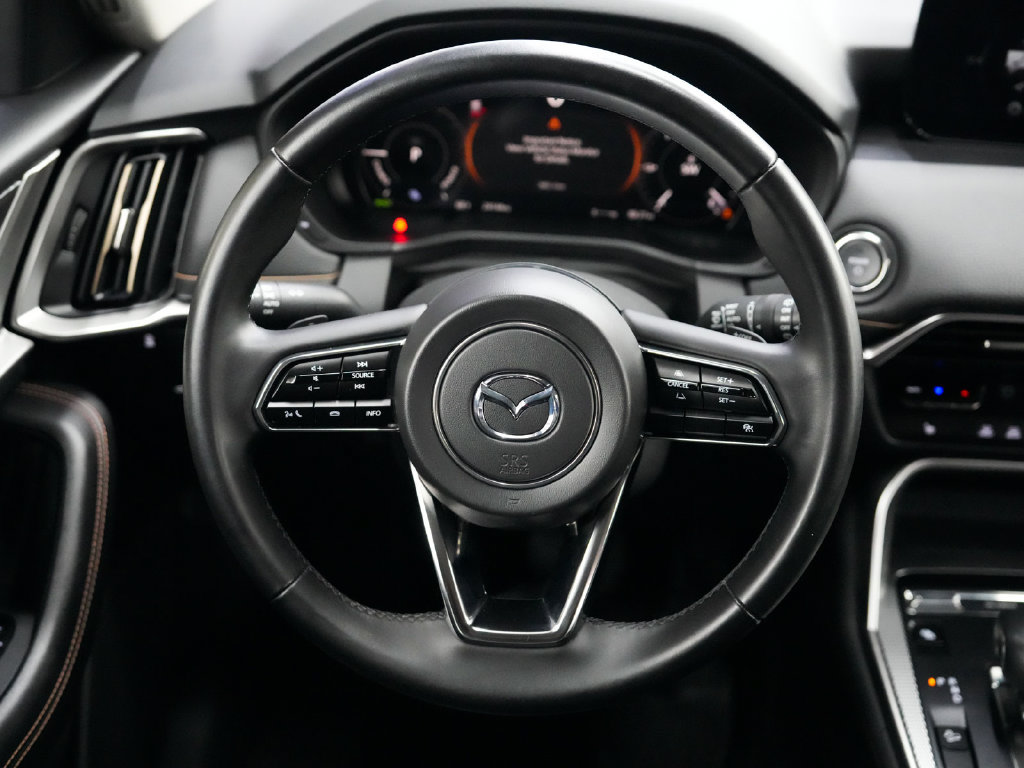 Used 2024 MAZDA CX-90 Plug-In Hybrid w/ Preferred AWD/4WD image 28