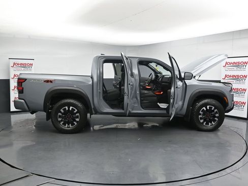 Used 2024 Nissan Frontier PRO-4X w/ Off-Road Protection Package AWD/4WD image 41