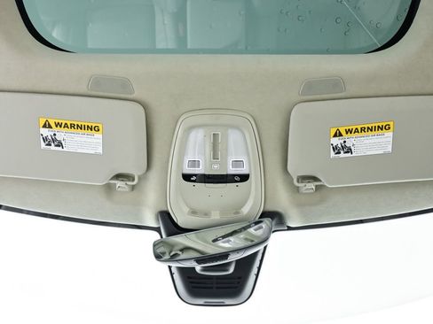 Used 2024 Volvo XC90 T8 Ultimate image 21