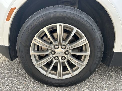 Used 2019 Cadillac XT5 Luxury image 12