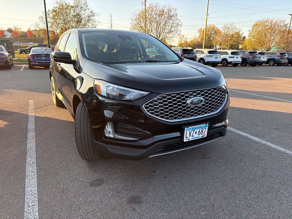 Used 2023 Ford Edge SEL w/ Convenience Package AWD/4WD image 10