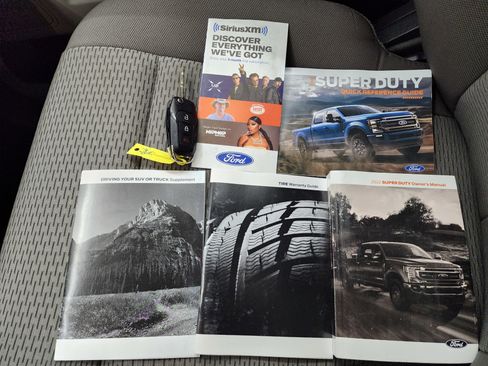 Used 2022 Ford F250 XLT w/ Black Appearance Package image 45