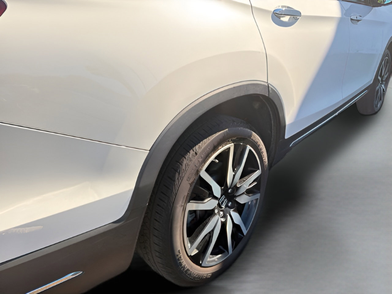 Used 2020 Honda Pilot Touring image 9