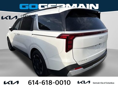 Certified 2026 Kia Carnival EX FWD image 3