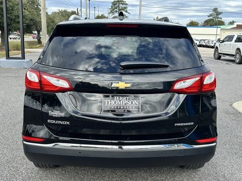 Used 2021 Chevrolet Equinox Premier image 3