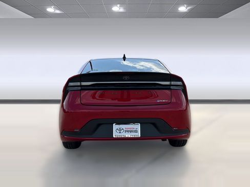 New 2026 Toyota Prius Plug-In Hybrid FWD image 10