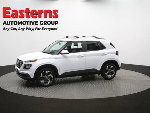 Used 2021 Hyundai Venue SEL FWD image 56