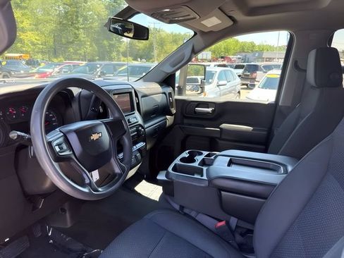 Used 2020 Chevrolet Silverado 2500 Custom w/ Custom Value Package AWD/4WD image 18