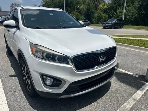 Used 2017 Kia Sorento EX w/ EX V6 Premium Package FWD image 1