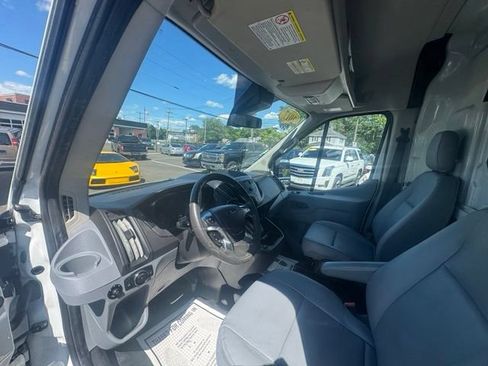 Used 2017 Ford Transit 250 148 Medium Roof RWD image 25