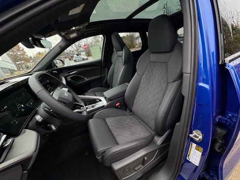 New 2025 Audi SQ5 Premium Plus image 22