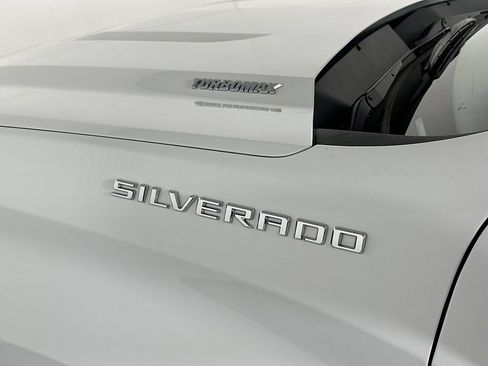 Used 2026 Chevrolet Silverado 1500 LT AWD/4WD image 32