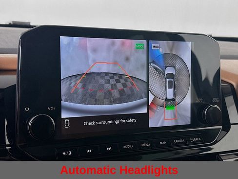 Certified 2024 Nissan Pathfinder Platinum image 21