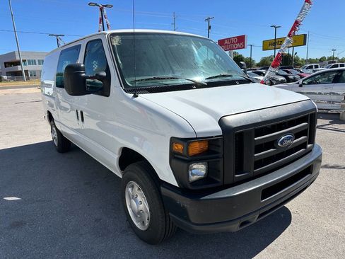 Used 2011 Ford E-150 and Econoline 150 image 1