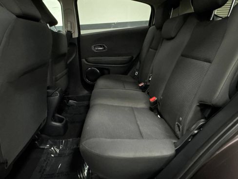 Used 2019 Honda HR-V EX image 39