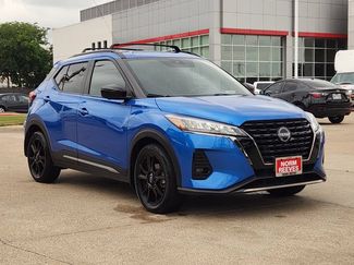 Used 2023 Nissan Kicks SR w/ Interior Electronics Package FWD video 2