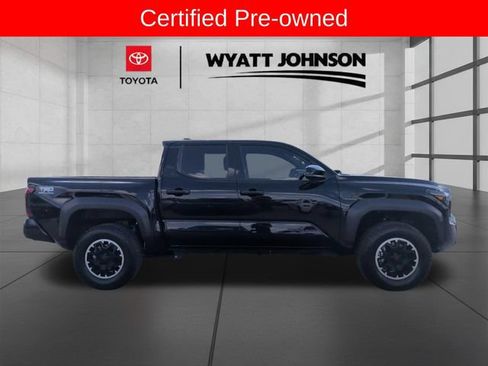 Certified 2026 Toyota Tacoma TRD Off-Road AWD/4WD image 6