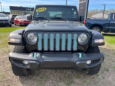 Used 2022 Jeep Wrangler Rubicon w/ Cold Weather Group AWD/4WD image 11
