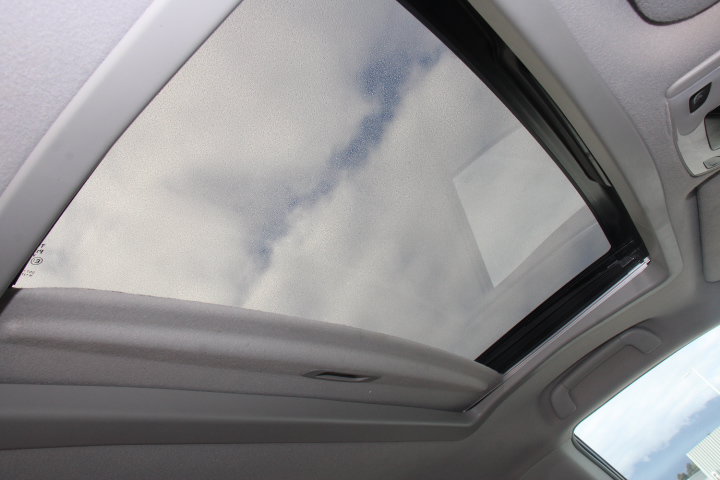 Used 2011 Toyota Sienna SE w/ Preferred Pkg FWD image 19