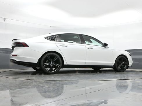 Used 2024 Honda Accord Sport image 35