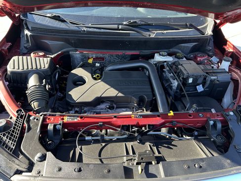 Used 2024 GMC Terrain SLE AWD/4WD image 25