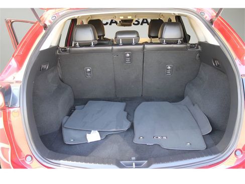 Used 2020 MAZDA CX-5 Touring image 14