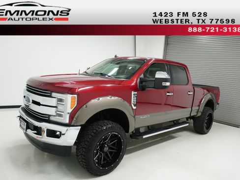 Used 2019 Ford F250 Lariat w/ Lariat Ultimate Package image 1