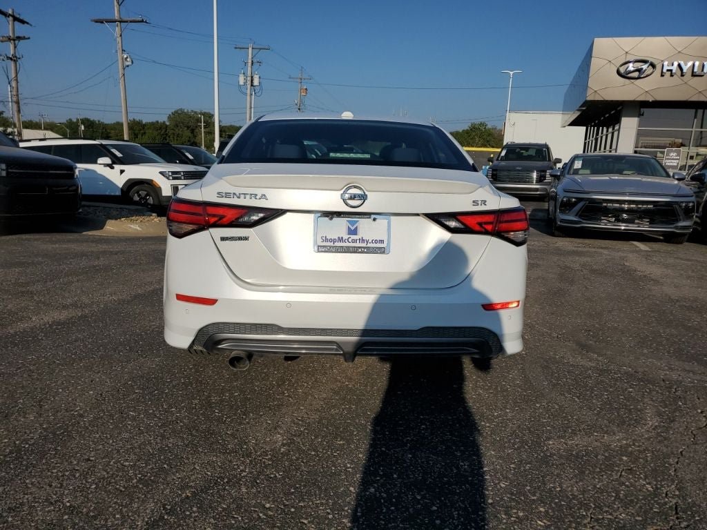 Used 2020 Nissan Sentra SR w/ Electronics Package FWD image 5