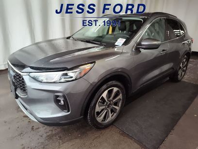 Used 2025 Ford Escape Platinum