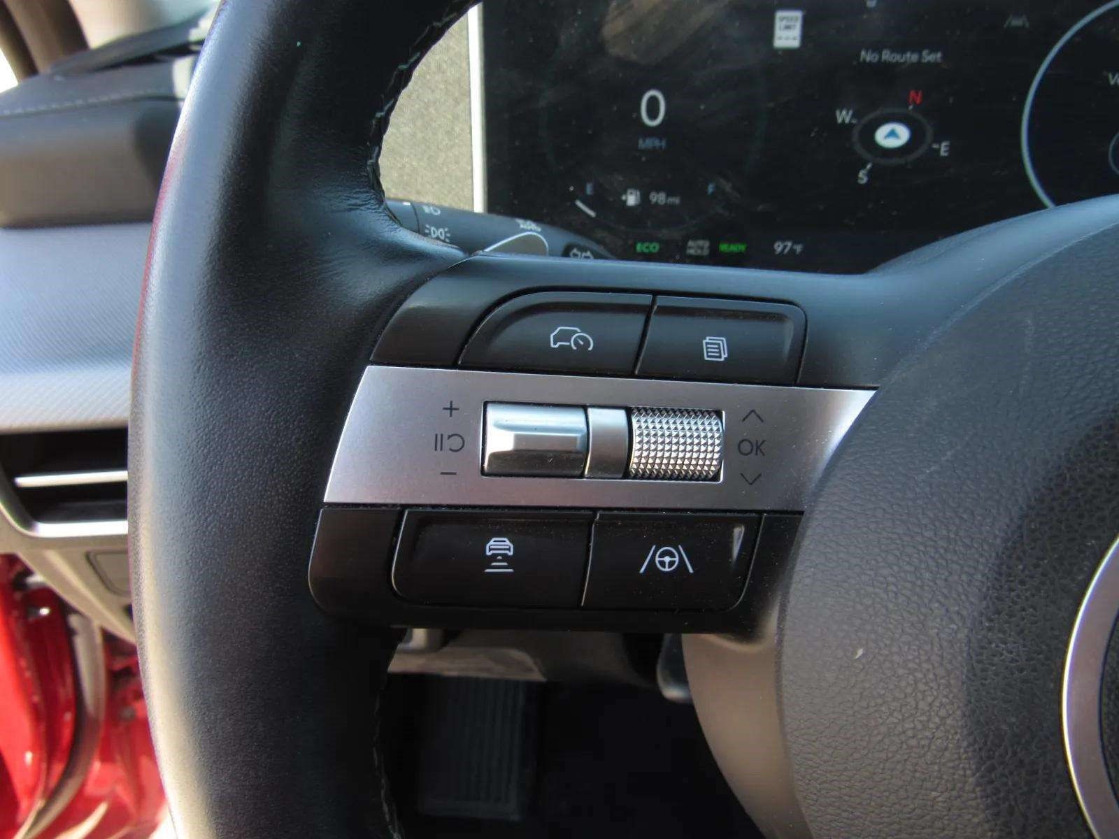 Used 2026 Hyundai Sonata Limited FWD image 23