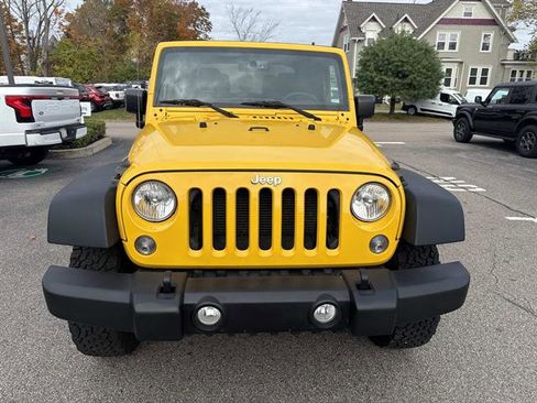 Used 2015 Jeep Wrangler Rubicon w/ Dual Top Group image 9