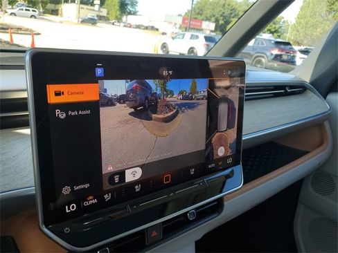 New 2025 Volkswagen ID. Buzz Pro S Plus image 29