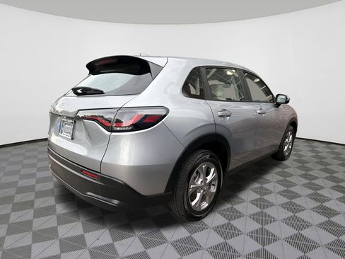 Used 2024 Honda HR-V LX image 4
